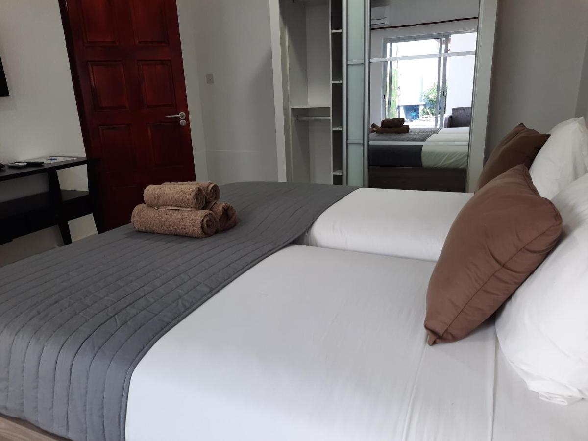 Hotel Plein Soleil Grand Anse  Dış mekan fotoğraf