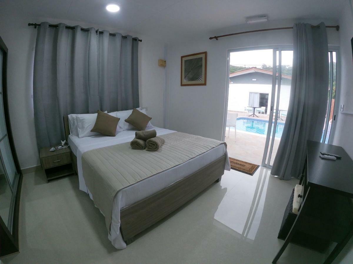 Hotel Plein Soleil Grand Anse  Dış mekan fotoğraf